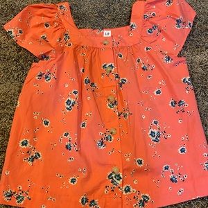 Brand new gap floral top!